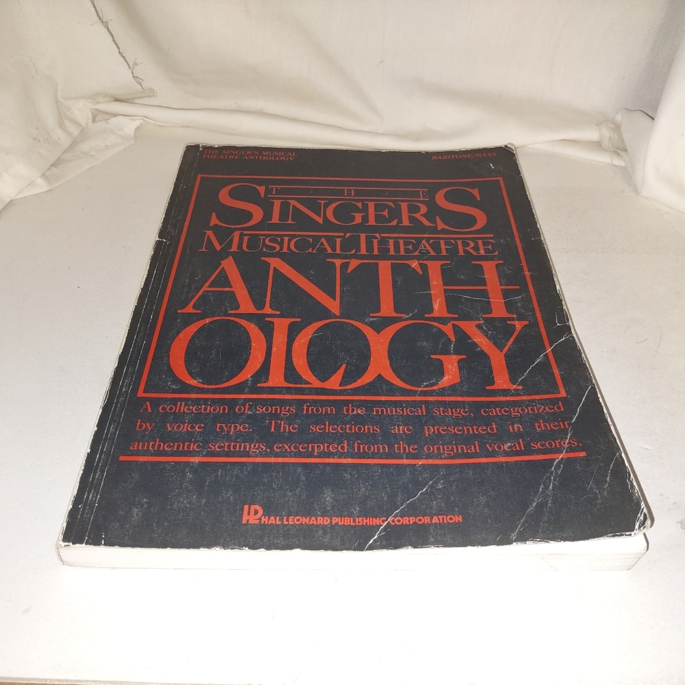 The Singers Musical Theatre Anthology 1986 used